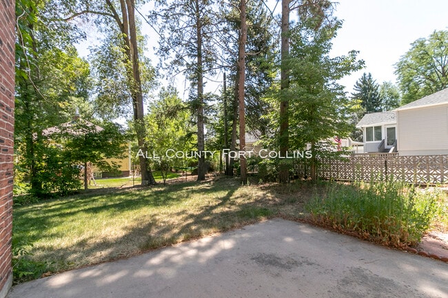 Building Photo - Upscale Glenmere Park Bungalow