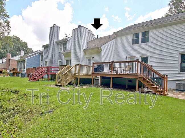 Building Photo - 210 Flat Creek Ct