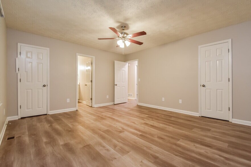 Building Photo - 1443 Devon Mill Way