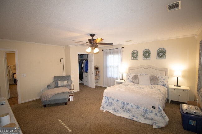 Building Photo - 410 Cardinal Dr