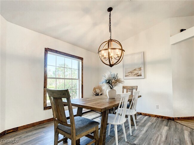 Building Photo - 2511 6th St NW