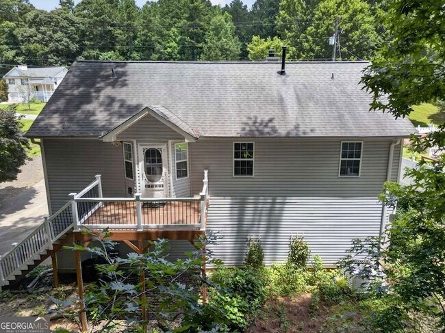 Building Photo - 72 Victorian Cir