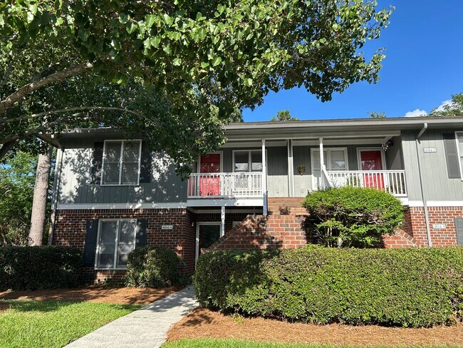 Building Photo - Charming 2BR Condo – Move-In Ready!