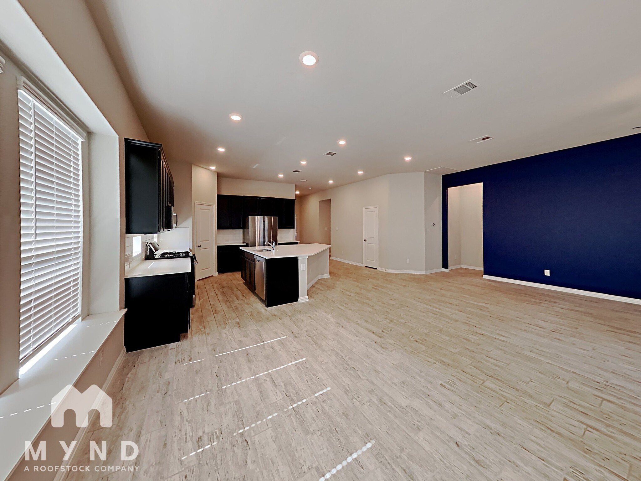 Building Photo - 15003 Gelding Hts