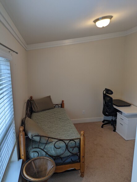 Second Bedroom/Office - 529 Steel Gardens Blvd