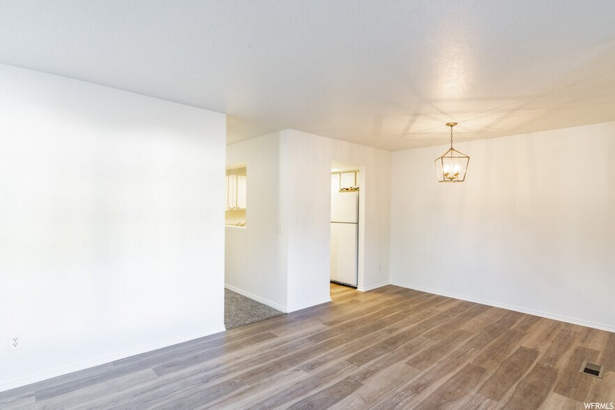 Dining Room - 822 E Gatewood Dr