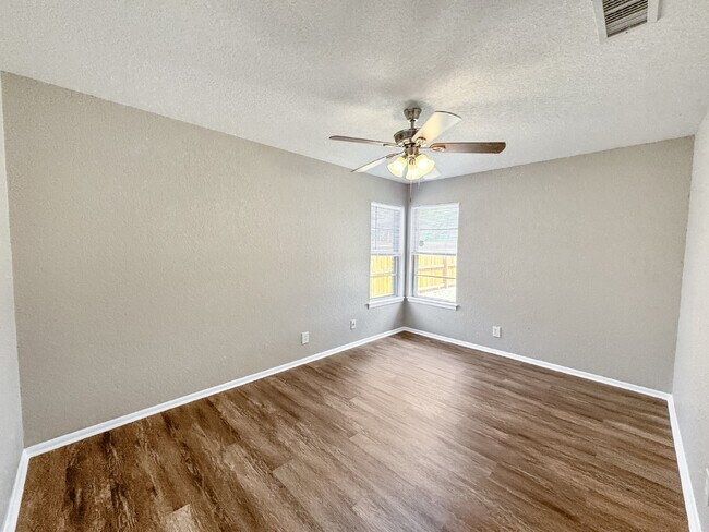 Building Photo - Welcome to Your New Rental in West San Antonio
