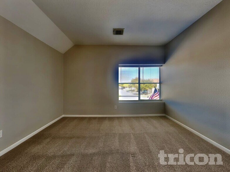 Building Photo - 20814 Fox Swift Ct