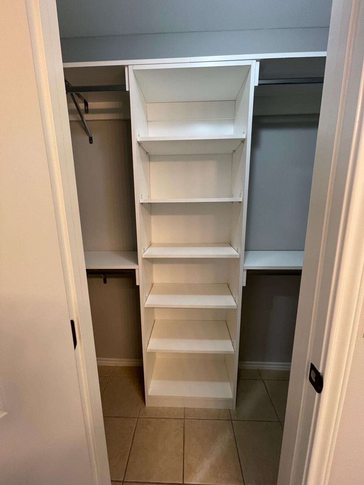 Building Photo - 406 E 3rd St