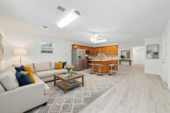 Building Photo - 11610 Grapewood Dr