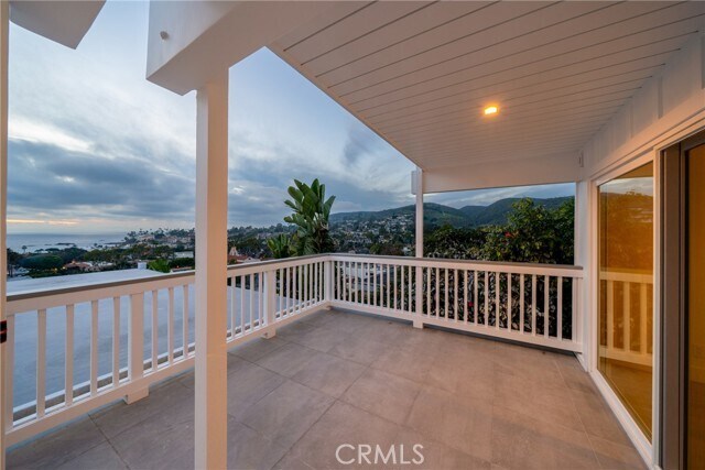 Building Photo - 400 Loma Terrace
