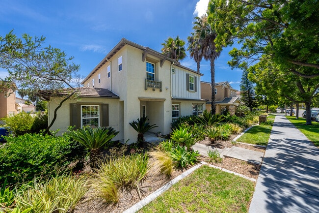 Building Photo - 1732 Wolf Canyon Loop