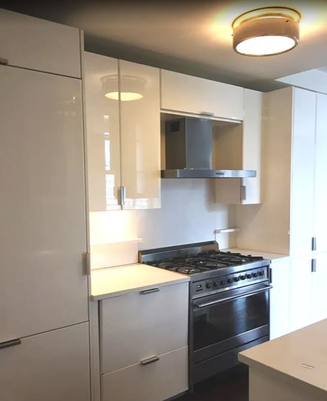 Building Photo - 151 W 93rd St