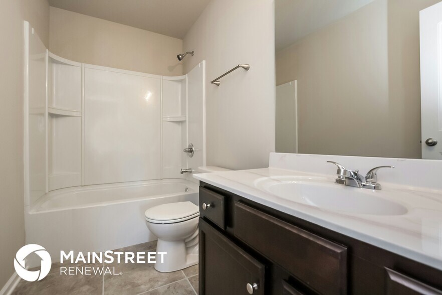 Building Photo - 213 West Bridge Park