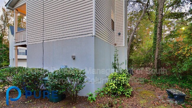 Building Photo - 1001 Brentwood Ct