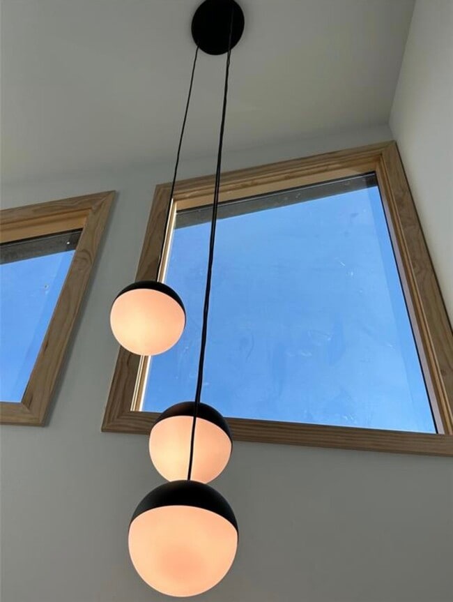 Building Photo - 1717 Airline Dr