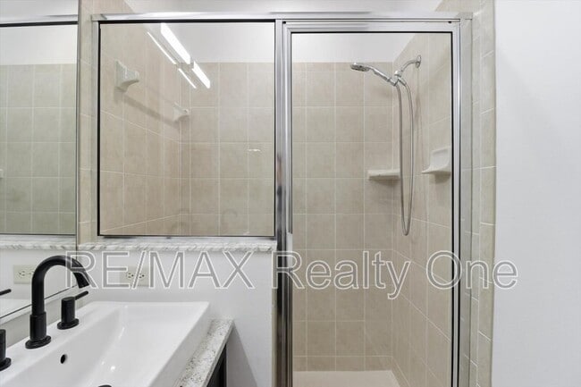 Building Photo - 1705 W Spring Meadow Loop