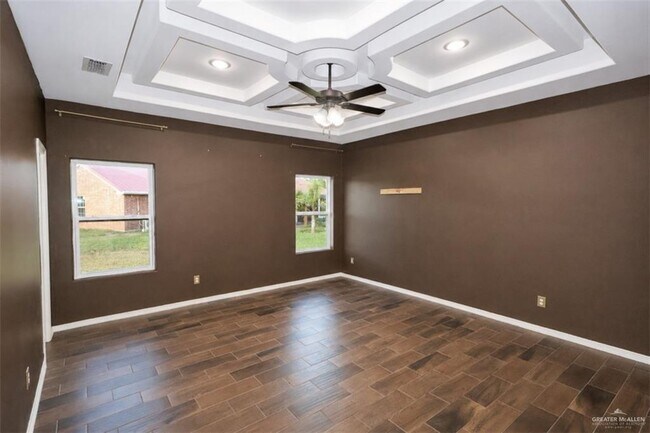 Building Photo - 5305 Ginko Dr