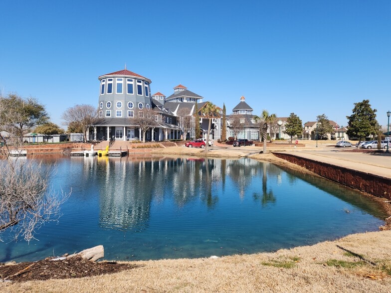 Fishing lakes - 928 Lighthouse Ln