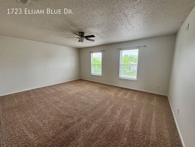 Building Photo - 1723 Elijah Blue Dr