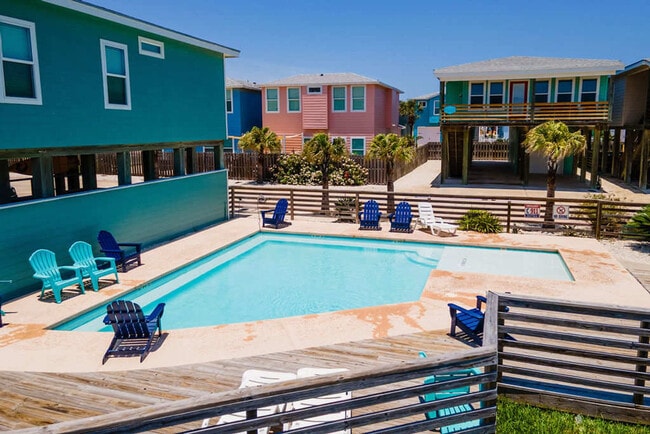 Building Photo - 2727 Eleventh Street-SI ID1023166P