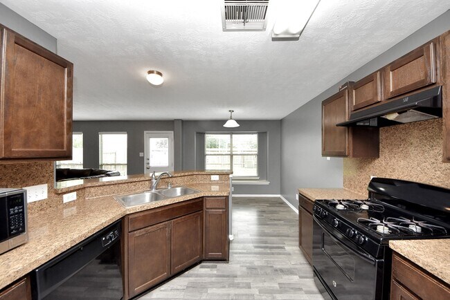 Building Photo - 9219 Dewberry Blossom Ln