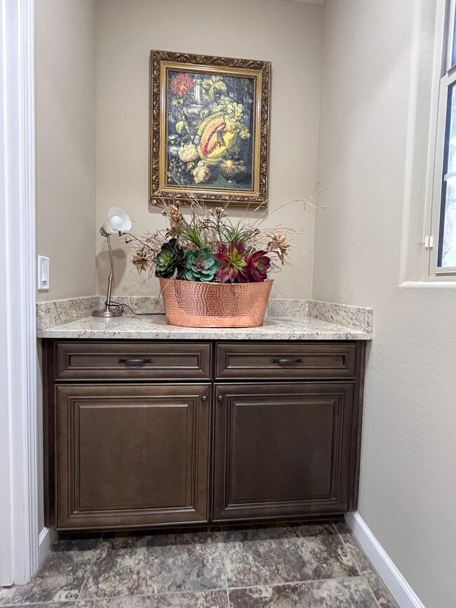 Building Photo - 18510 N 94th St