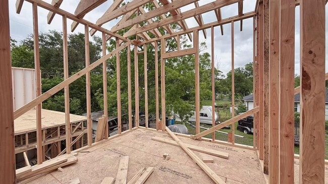 Building Photo - 3537 Alderfer St
