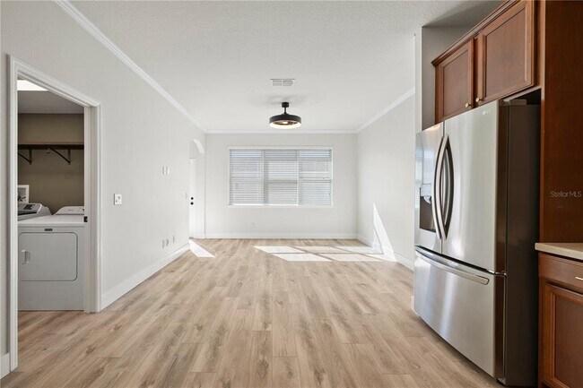 Building Photo - 7819 Hardenton St