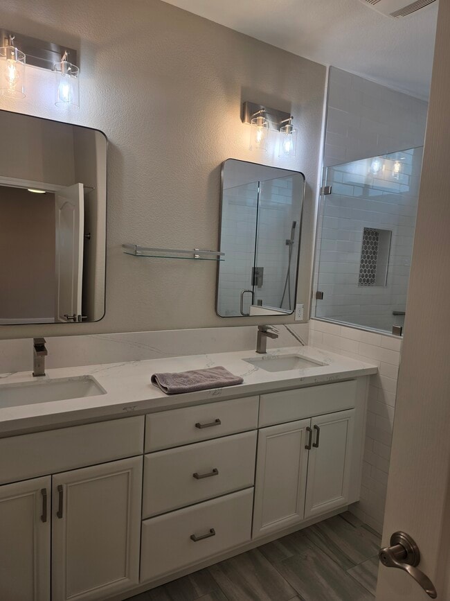 Building Photo - 3820 Giggs Way