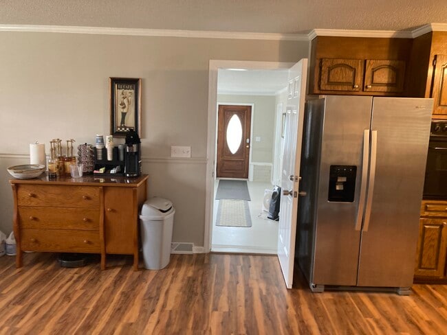 12 Theodore coffee bar - 12 Theodore Dr