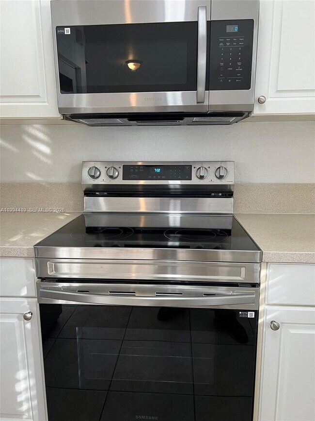 Building Photo - 9363 SW 219th St