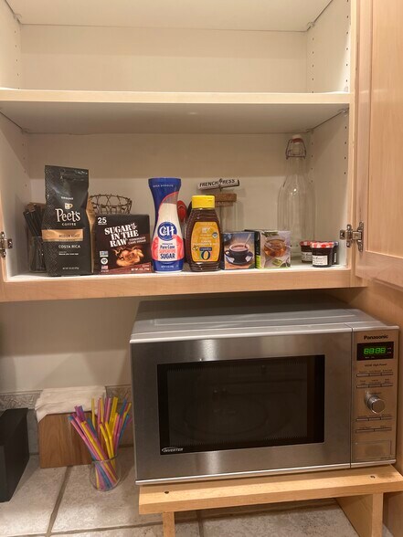 Building Photo - 4135 Chilberg Ave SW