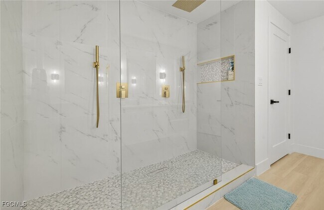 Building Photo - 1377 Sand Castle Rd