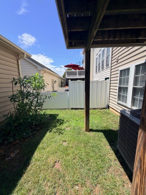 Building Photo - 203 Altair Way