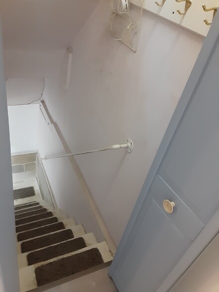 Stairs to basemnt - 53 Edgewater ave