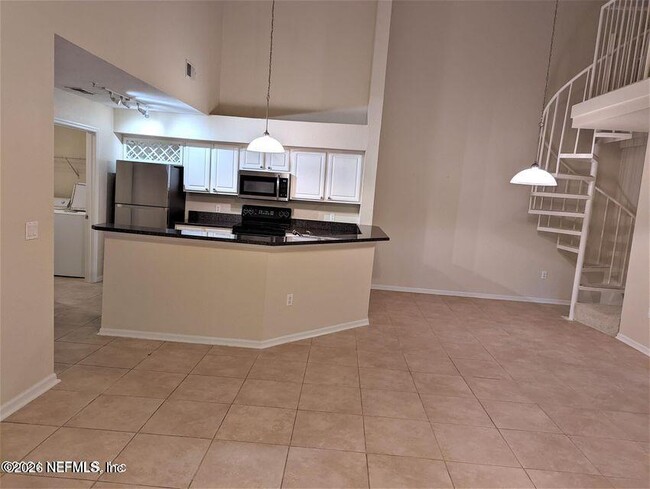 Building Photo - 505 Boardwalk Dr