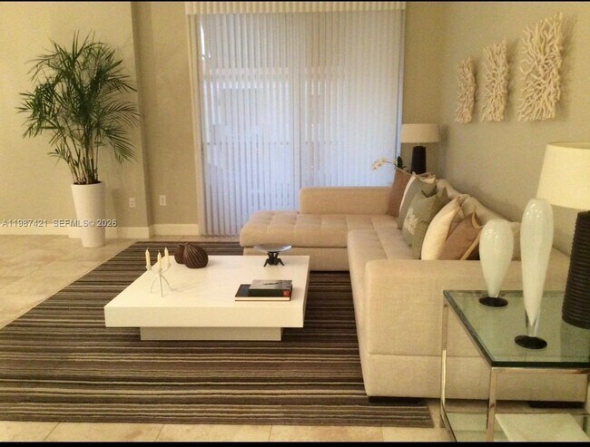 Building Photo - 55 Merrick Wy