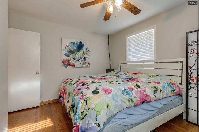 Building Photo - Charming 2 Bedroom Rental Home in Nashville with 1500 Sq Ft - Must See!