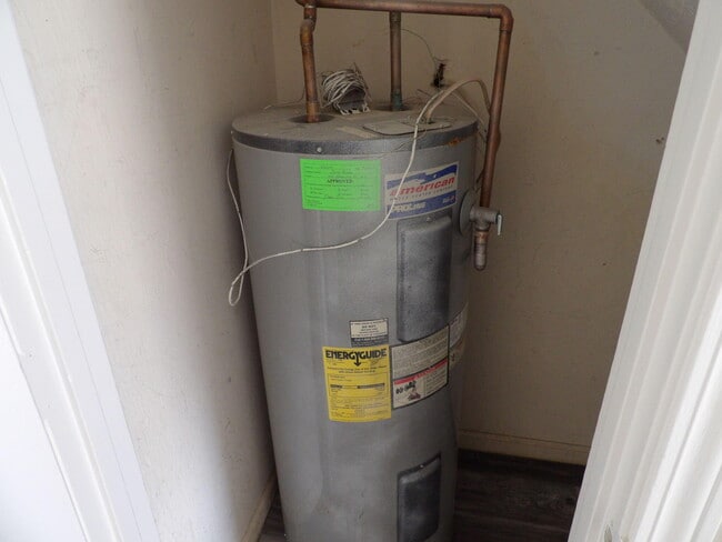 Building Photo - 432 Harrodsburg Ln