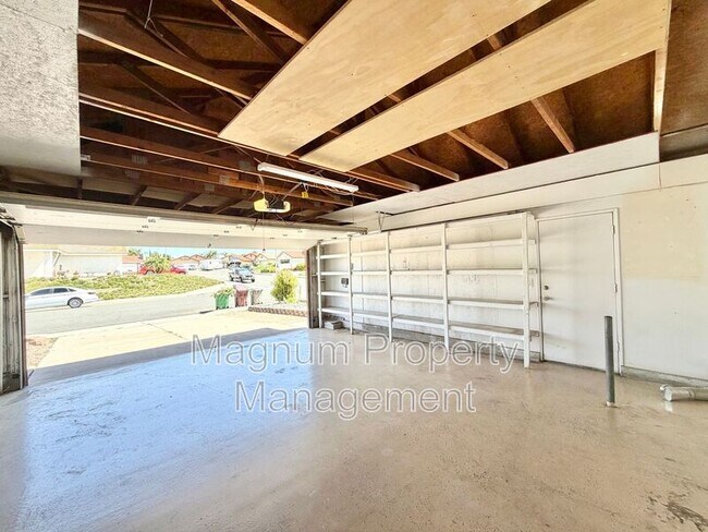 Building Photo - 25268 Shadescale Dr