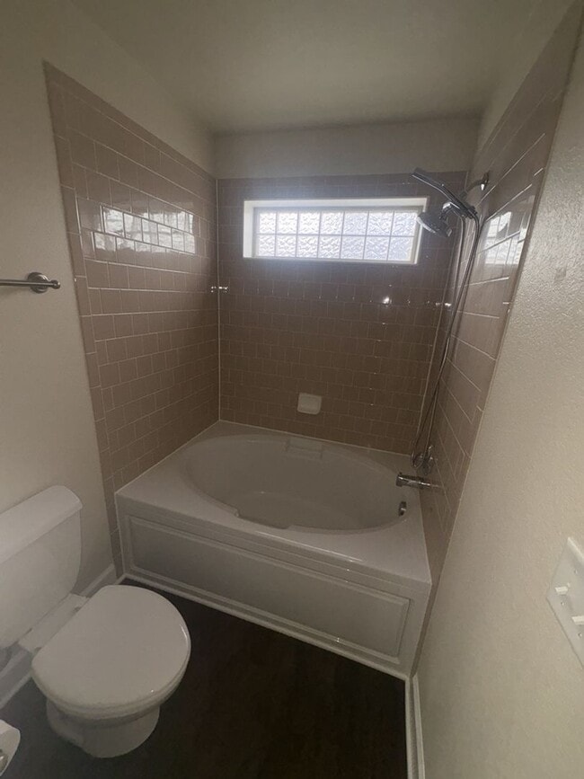 Building Photo - Beautiful 2bd/2ba Condo in West Greeley with Garage!