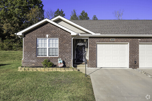 Building Photo - 5363 Dover Springs Way