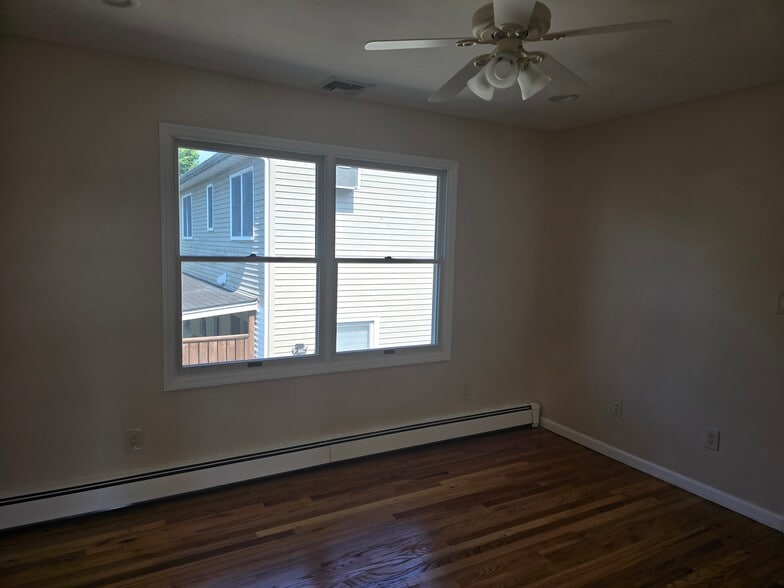 32 - Third Bedroom - 100 5th Ave