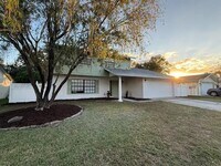 Building Photo - 4416 Summer Oak Dr