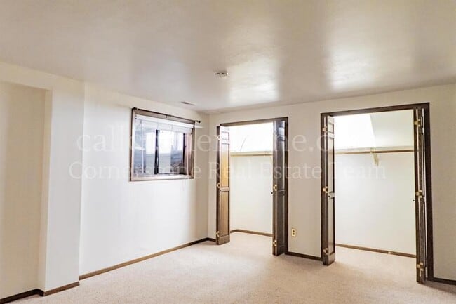 Building Photo - 3427 Clubheights Dr