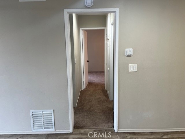 Building Photo - 2521 W Sunflower Ave