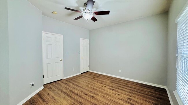 Building Photo - 401 Witte Rd