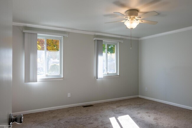 Building Photo - 14323 Mary Grove Dr