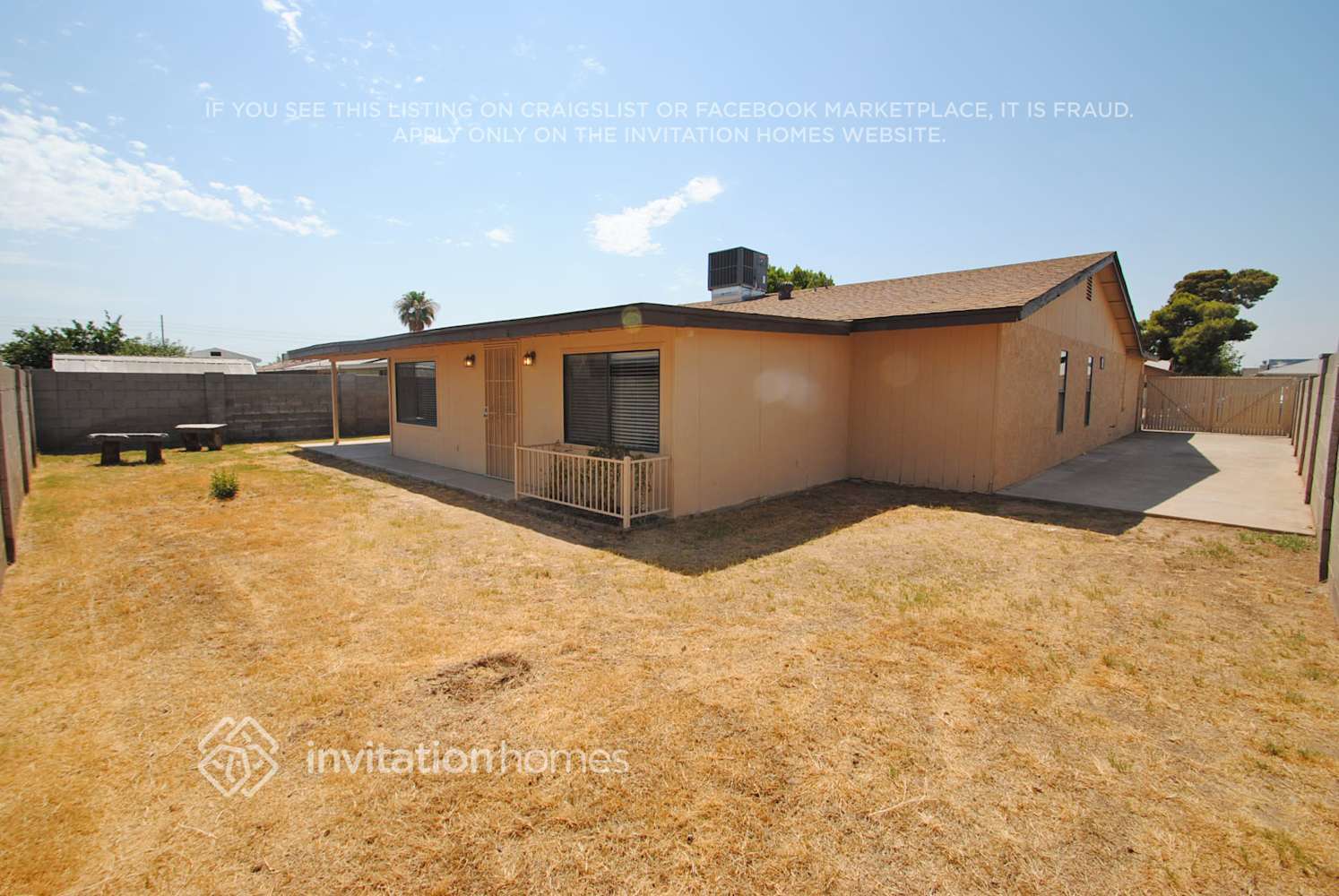 Building Photo - 9214 W Cortez Ave